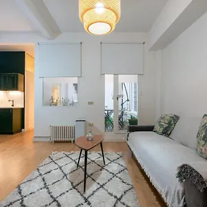 https://aguirre-apartment-by-people-rentals.sansebastianhotels.net